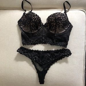 NWOT Victoria’s Secret size 34c bustier and panty